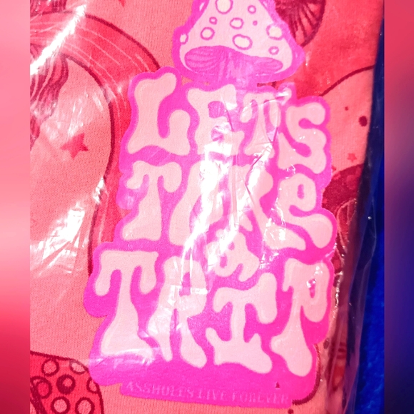 *Brand New* ALF "Let's Take a Trip" XL Sweater - Picture 1 of 3